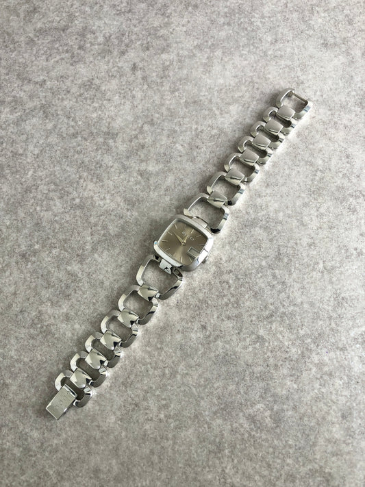 GUCCI Logo Quartz Watch Silver 125.5 Vintage aedihi