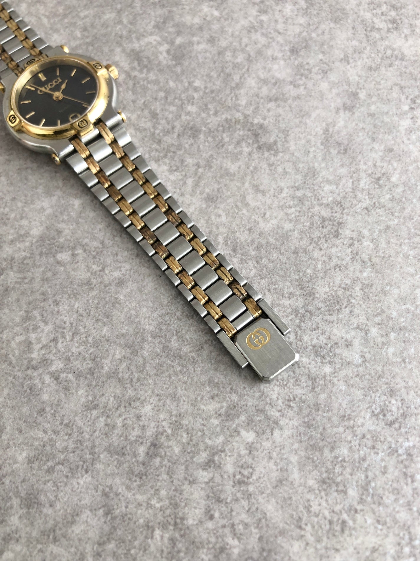 GUCCI Logo Watch Silver×Gold 9000L Vintage 4ba7ce