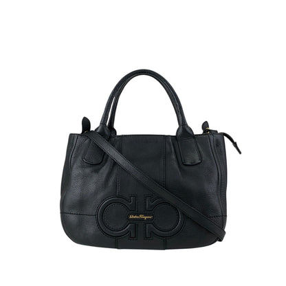 Salvatore Ferragamo Logo Embossed Two-way Handbag Shoulder bag Black Vintage 6dd4sj