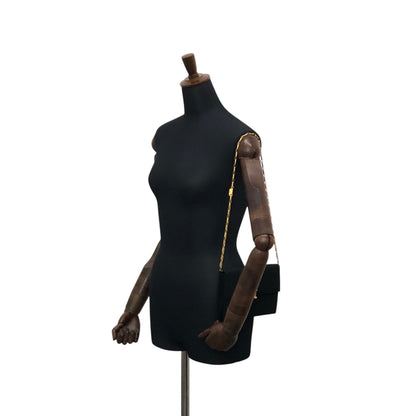 CELINE Triomphe Chain Shoulder bag Black Vintage 7i7ugg