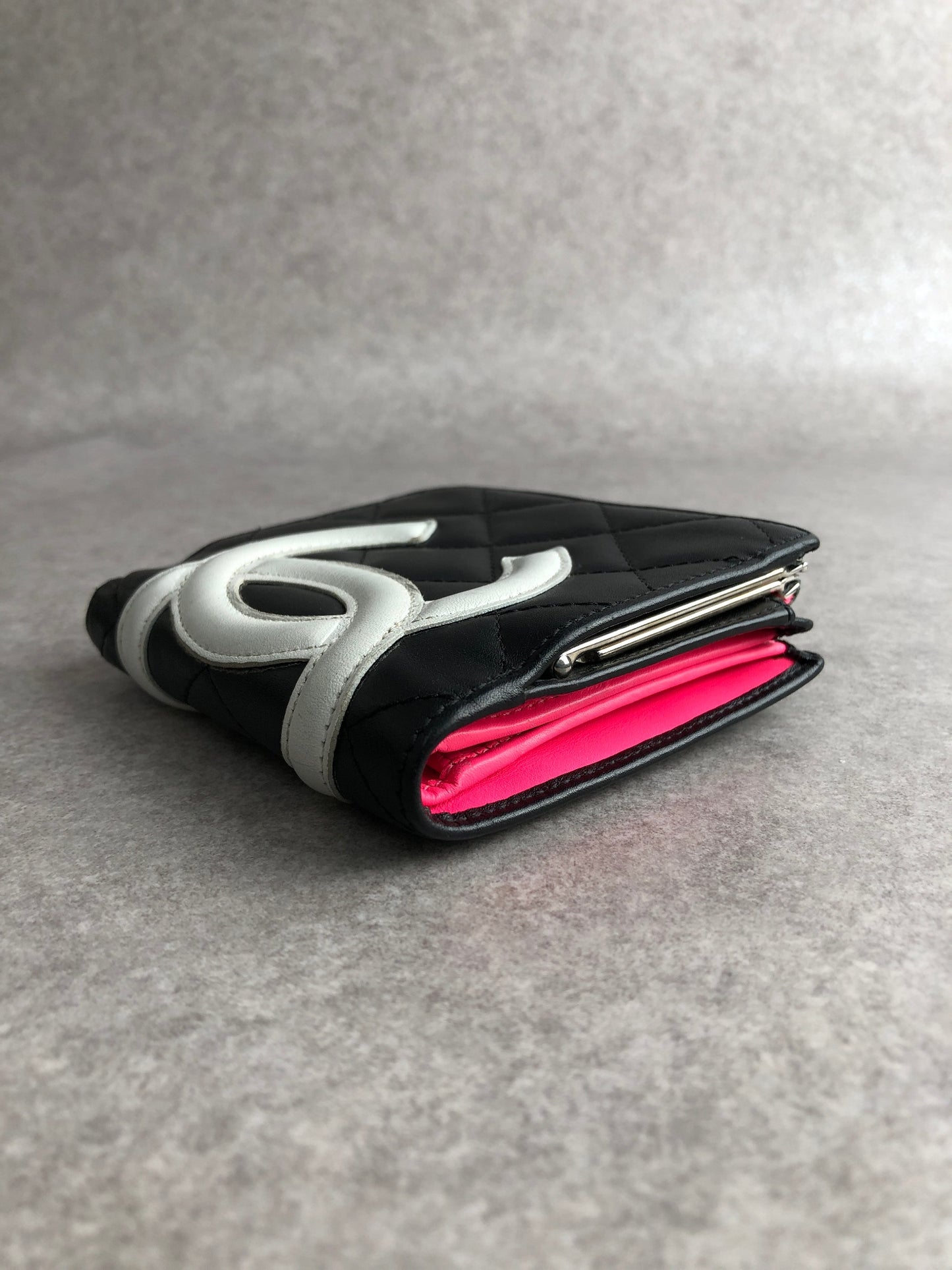 CHANEL Coco Mark Folded Wallet Black Vintage bggtt6