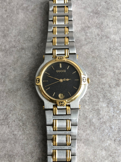 GUCCI Logo Quartz Watch Silver×Gold 9000Ｍ Vintage sfxwi2
