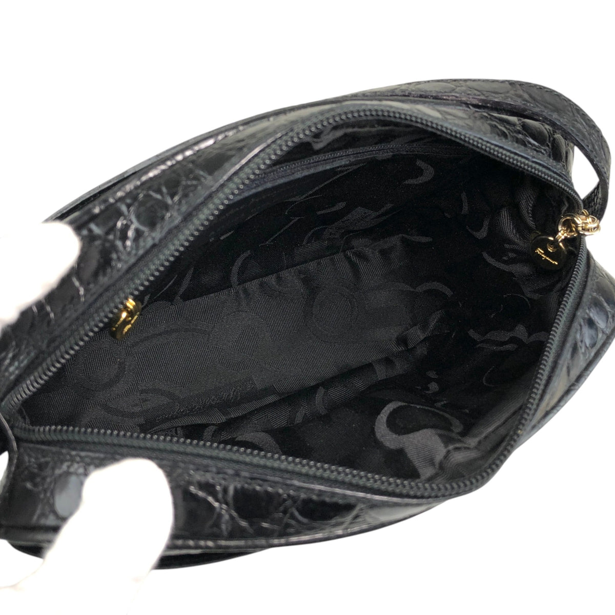 Salvatore Ferragamo Logo Shoulder bag Black Vintage 2vgt32
