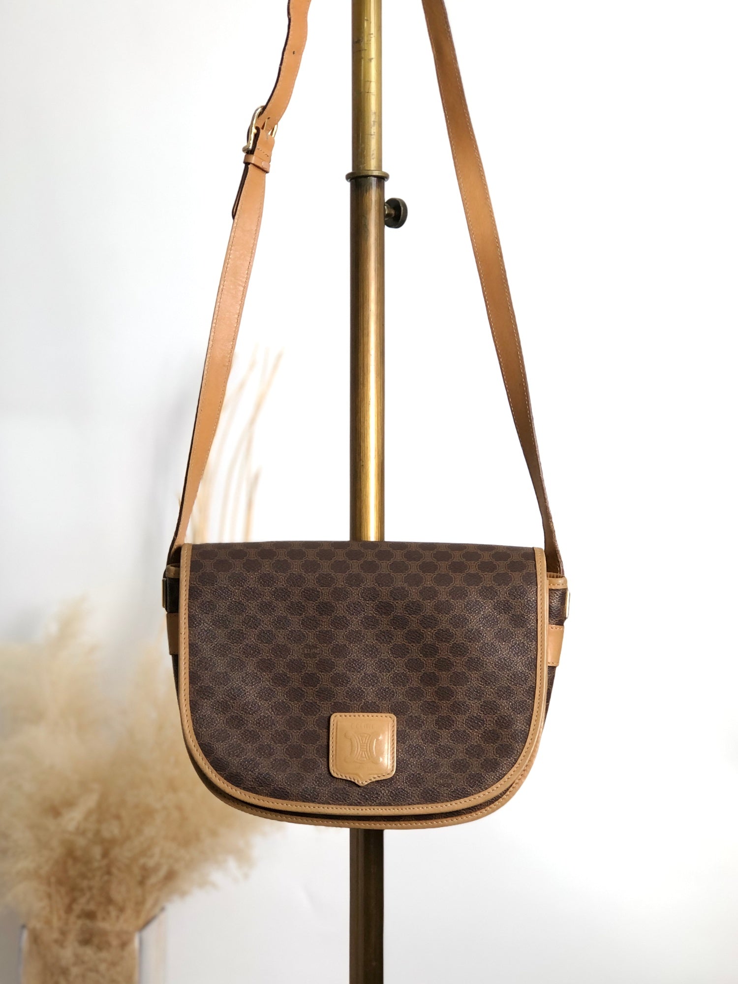 Shoulder bags – VintageShop solo