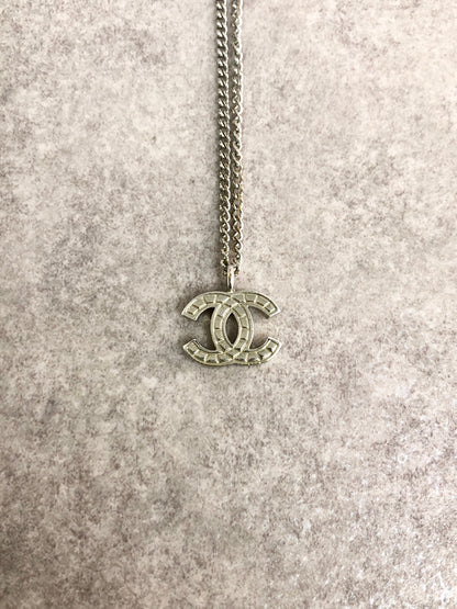 CHANEL Coco Mark Necklace Silver Vintage erswfu