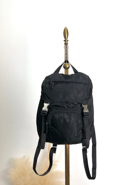 PRADA Tessuto Triangle Logo Backpack Black Vintage 6jg2ux