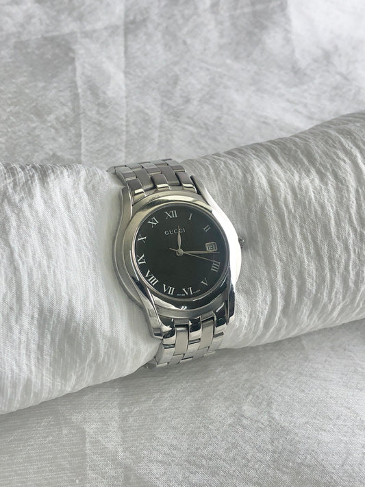GUCCI Quartz Watch Silver×Black 5500M Vintage naczc4