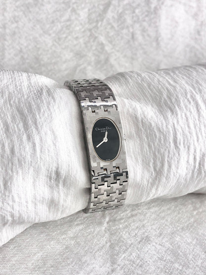 Christian Dior Logo Bangle Quartz Watch Silver D70-100 Vintage jymbmu