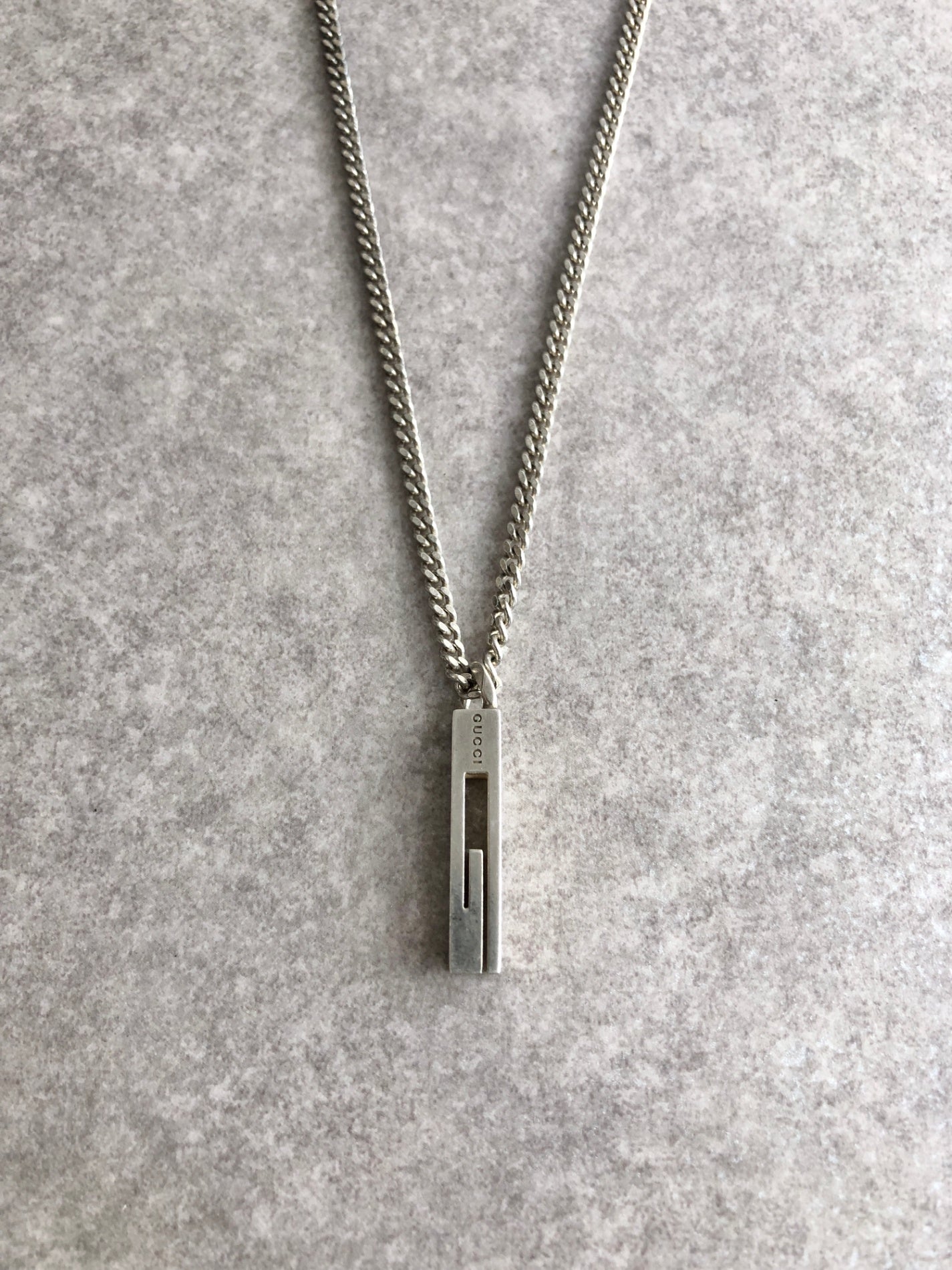 GUCCI Logo Necklace Silver Vintage 8t6b2r