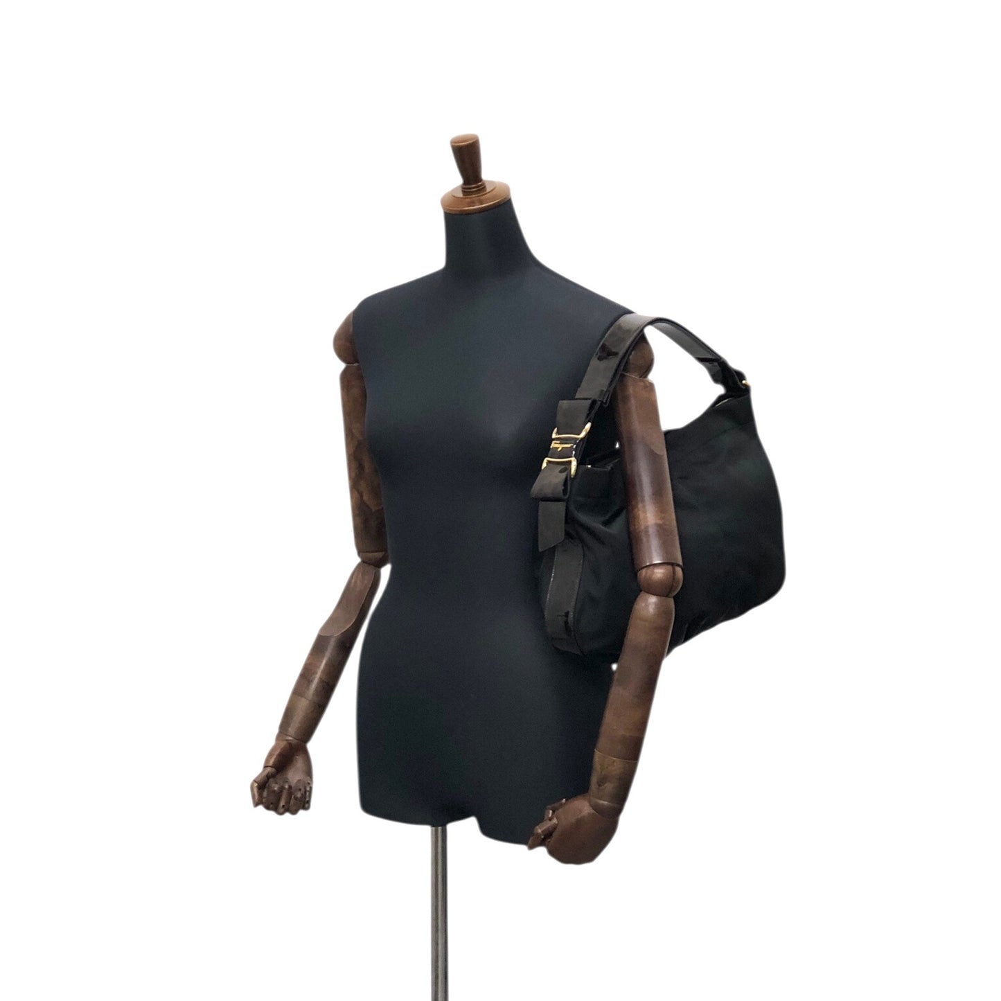 Salvatore Ferragamo Vala Ribbon Shoulder bag Black Vintage xwnsuw