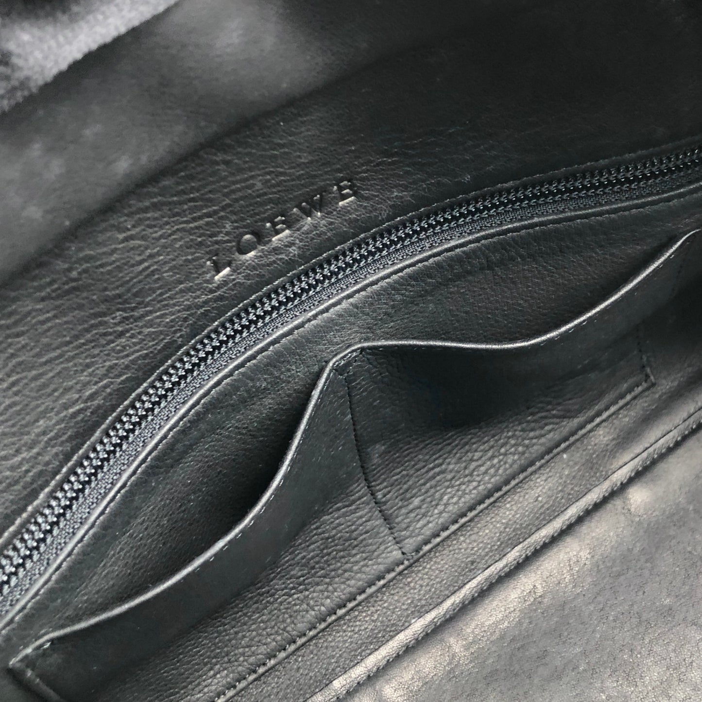 LOEWE Amazona28 Small Boston bag Handbag Black Vintage cbreh6