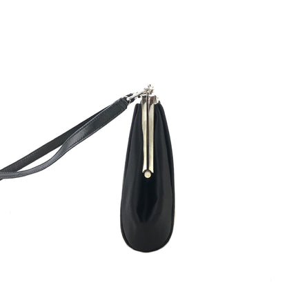 GUCCI Rhinestone Satin clasp Shoulder bag Black Vintage xcuw5e