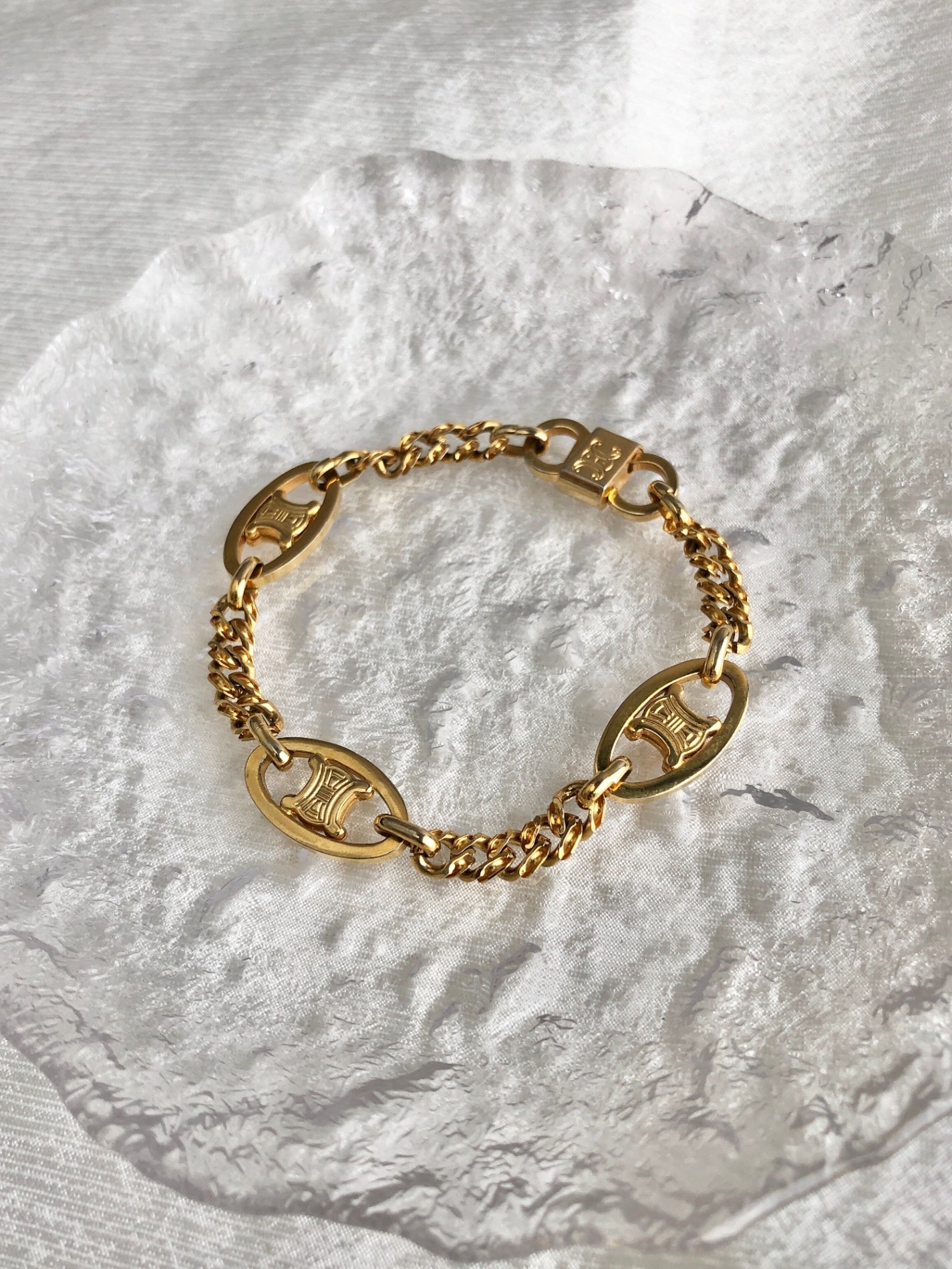 CELINE Triomphe Bracelet Gold Vintage b4sajw