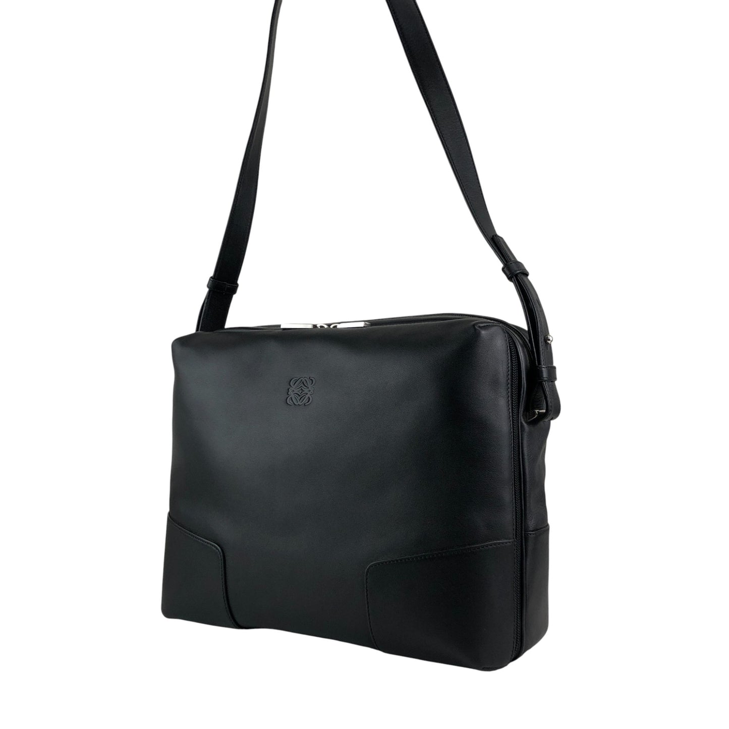LOEWE Anagram Shoulder bag Black Vintage irfme7