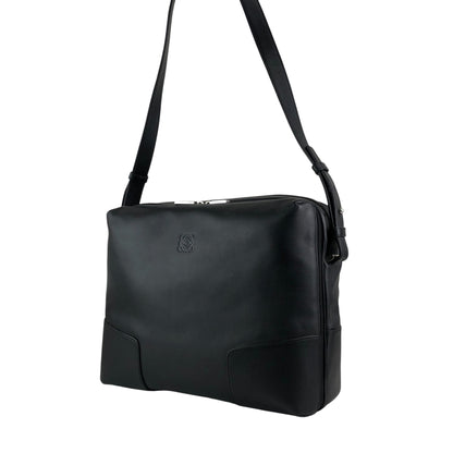 LOEWE Anagram Shoulder bag Black Vintage irfme7