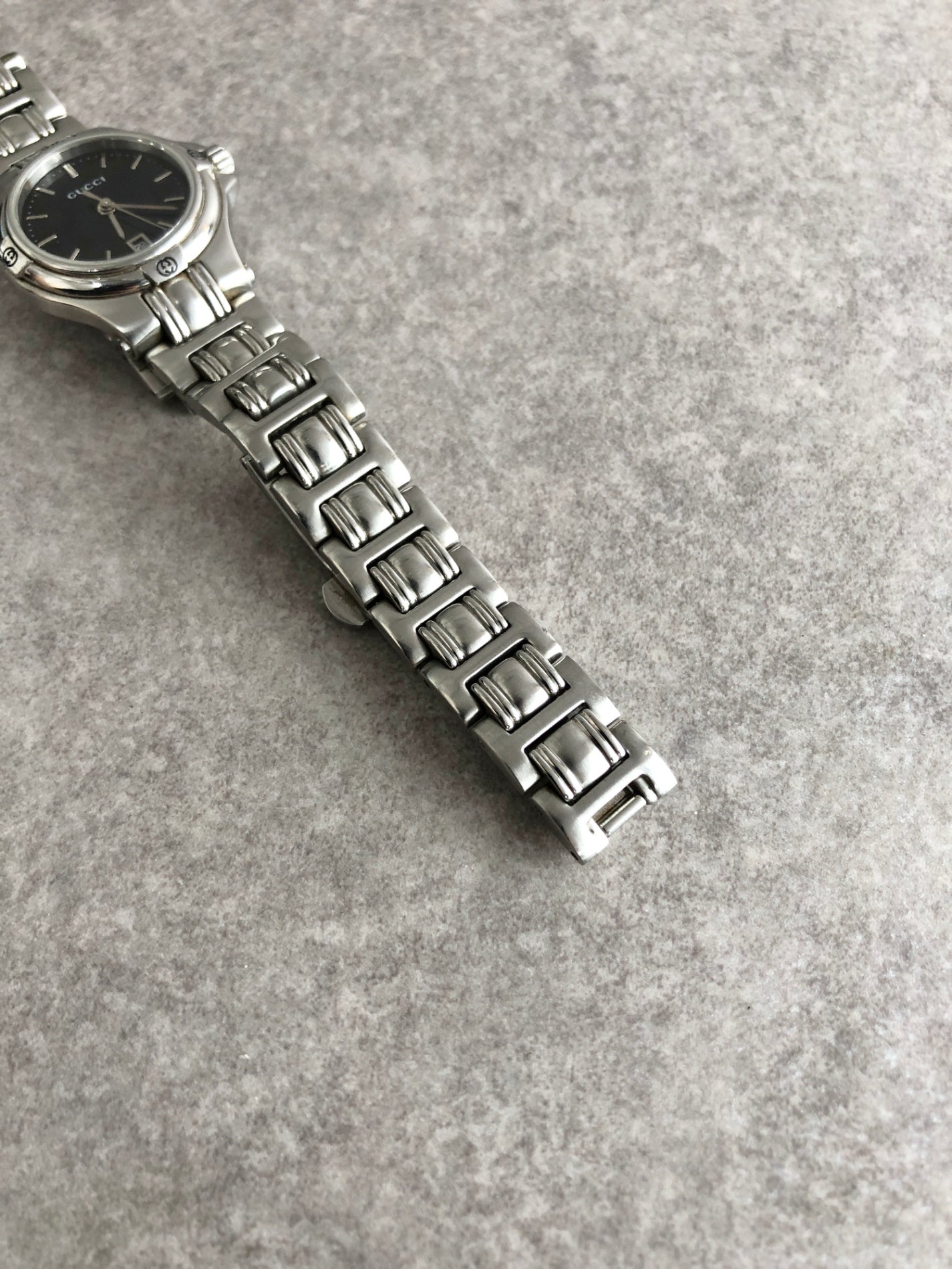 GUCCI GG Watch Silver 9040L Vintage ewahfk – VintageShop solo