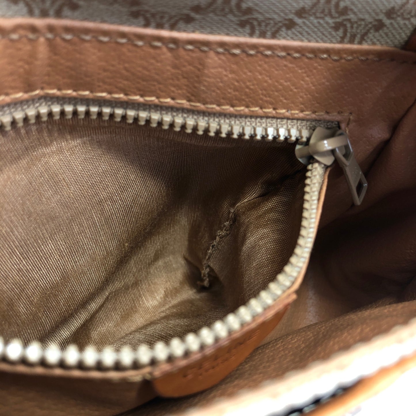 CELINE Macadam Blason Shoulder bag Beige Vintage xe5drh
