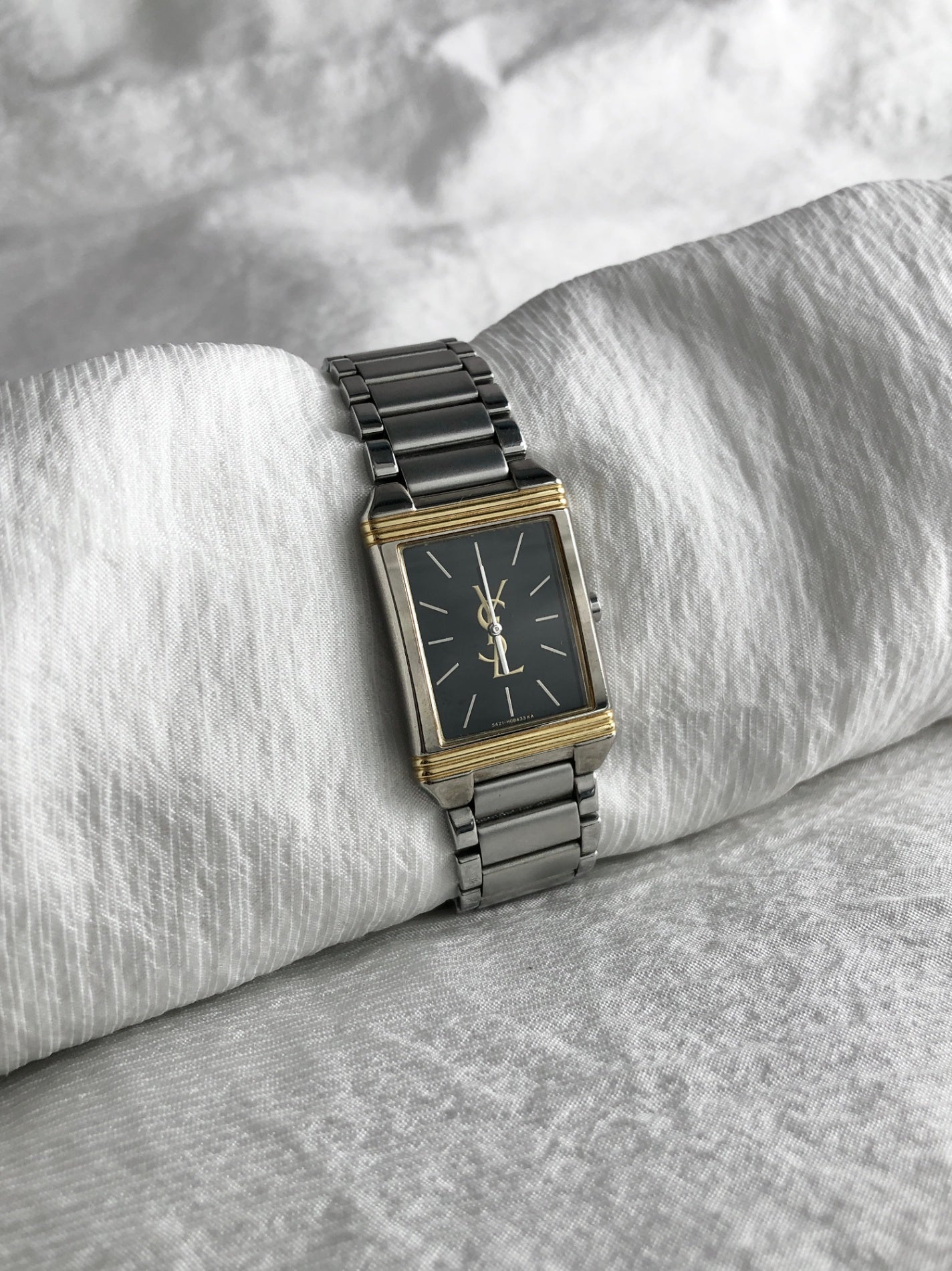 Yves Saint Laurent YSL Logo Quartz Watch Silver×Gold 5421-H04724 Vintage syzsmm