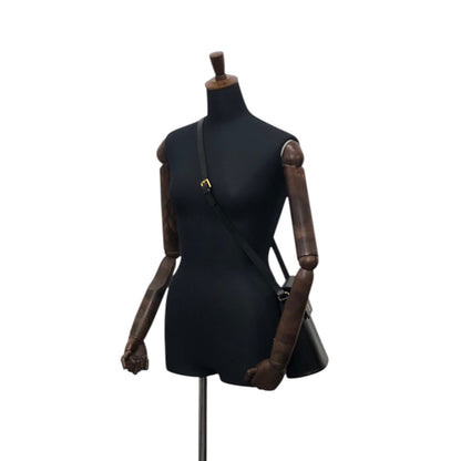 Yves Saint Laurent Logo Stitch Shoulder bag Black Vintage umrsfj