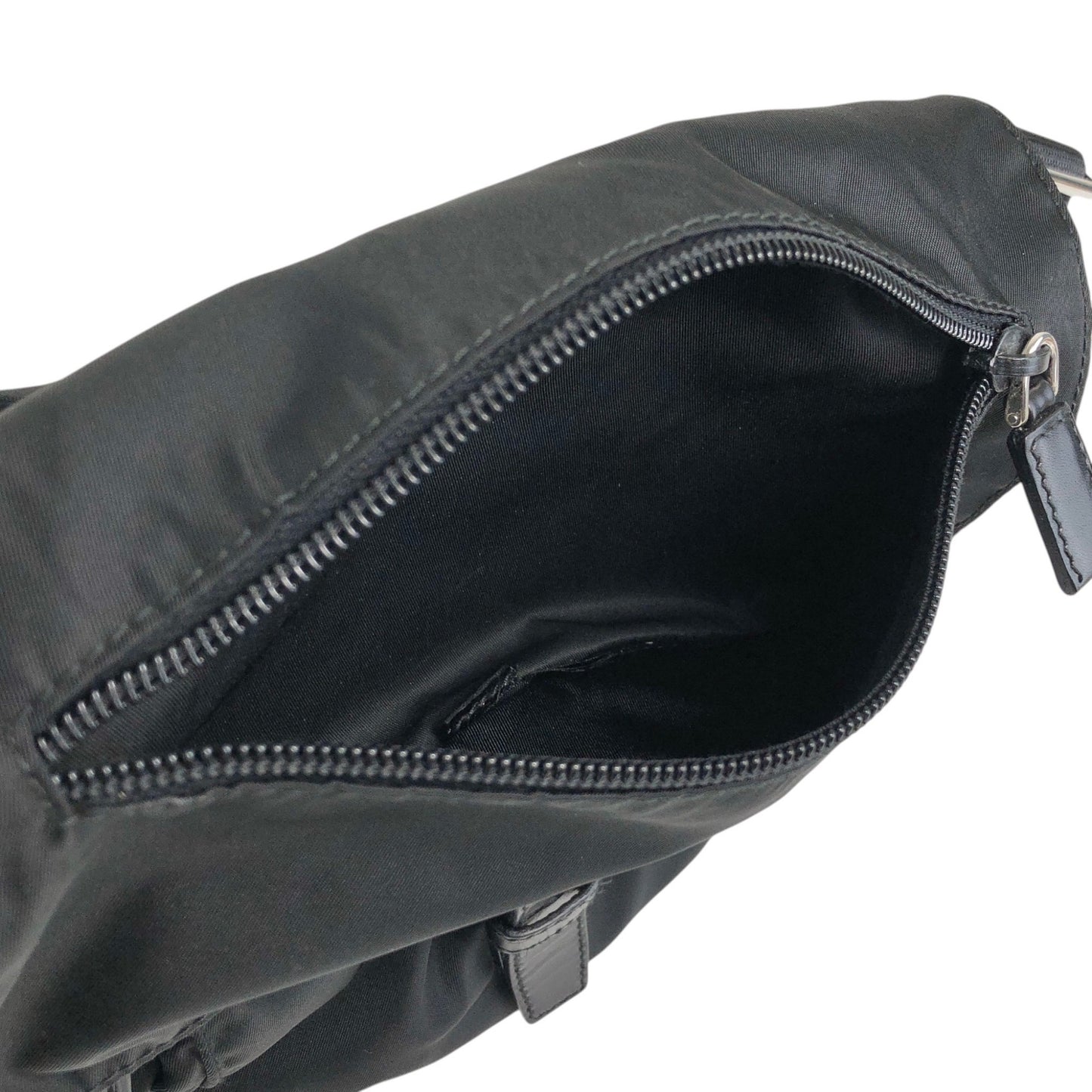 PRADA Tessuto Triangle Logo Front Buckle Shoulder bag Black Vintage 6dj6hu