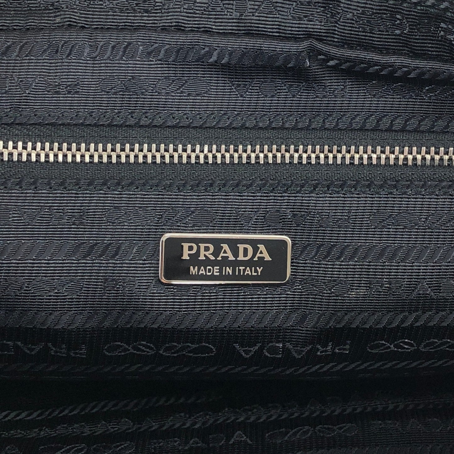 PRADA Logo Pouch Black Vintage e5kf4y