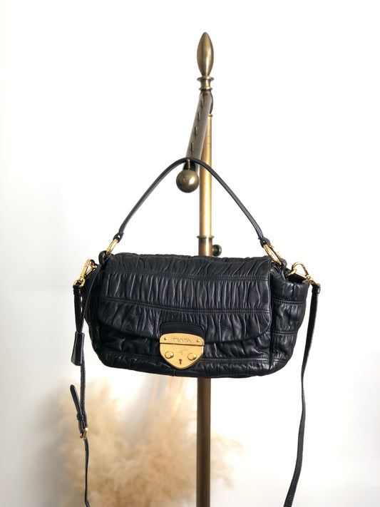 PRADA Logo Front Lock Two-way Handbag Shoulder bag Black Vintage zdrec3