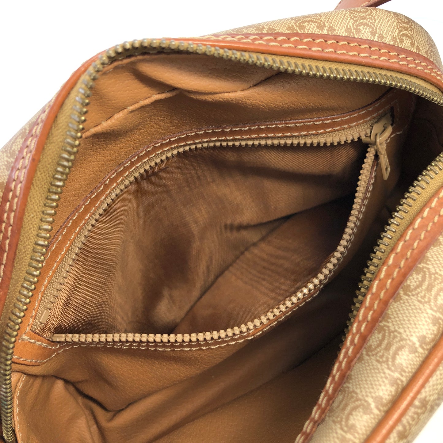 CELINE Macadam Front Zipper Shoulder bag Beige Vintage d4nhkn