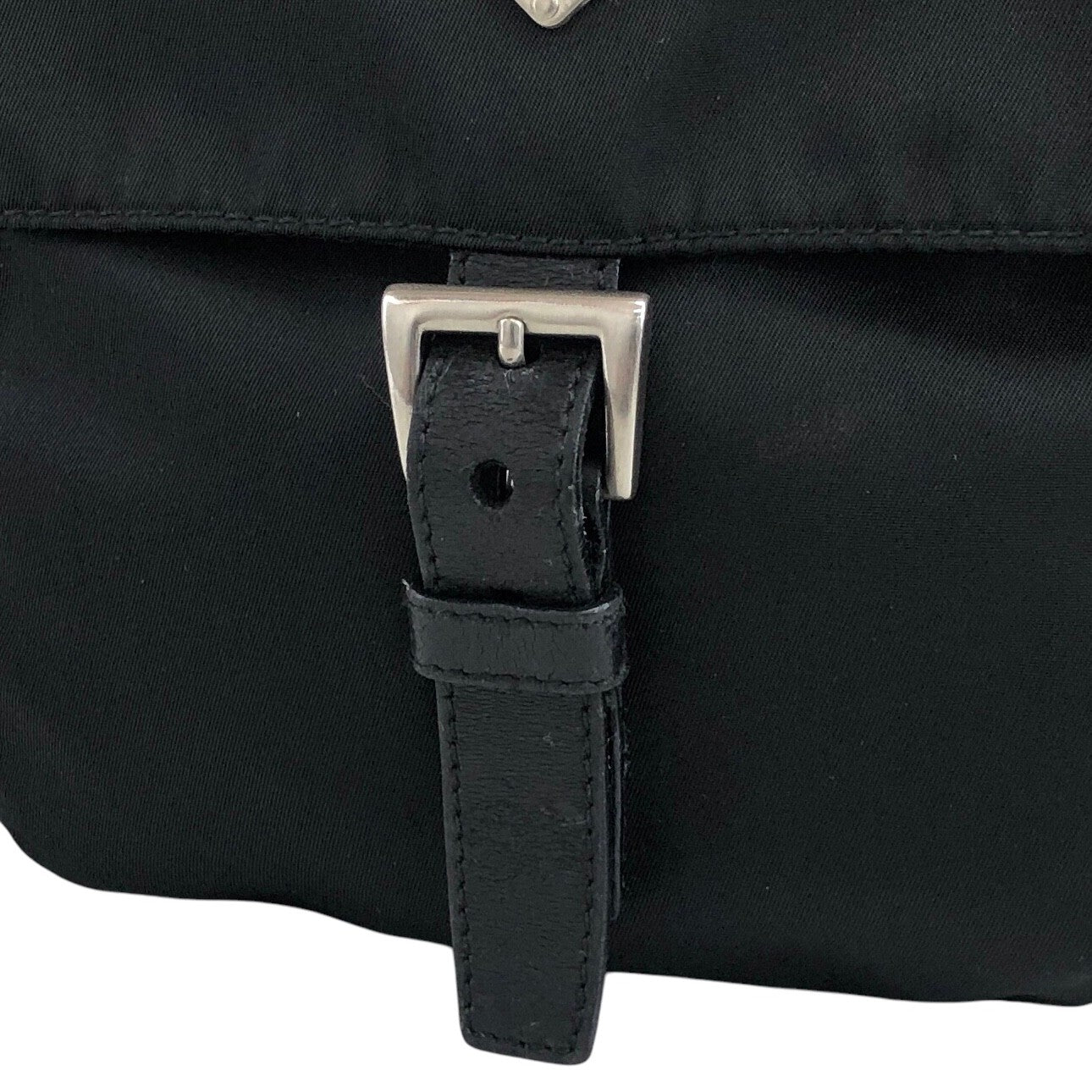 PRADA Triangle Logo Front Buckle Shoulder bag Black Vintage vzwn5s