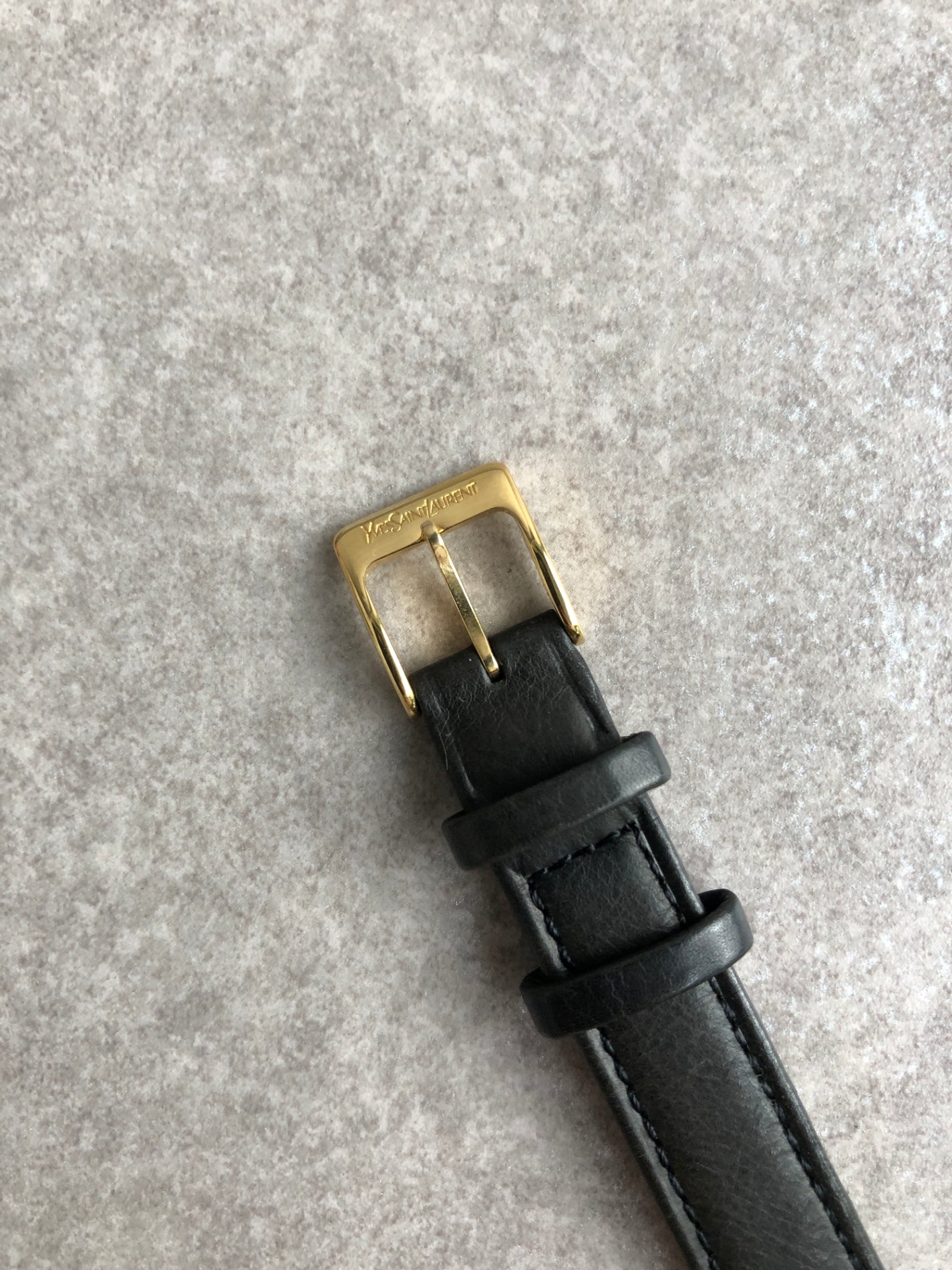 Yves Saint Laurent Quartz Watch Gold Vintage 5420-H47599 55i8eh