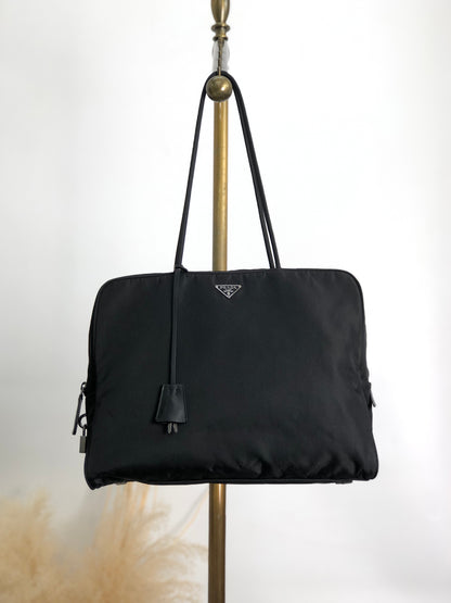 PRADA Triangle Logo Padlock Totebag Black Vintage ggz5as