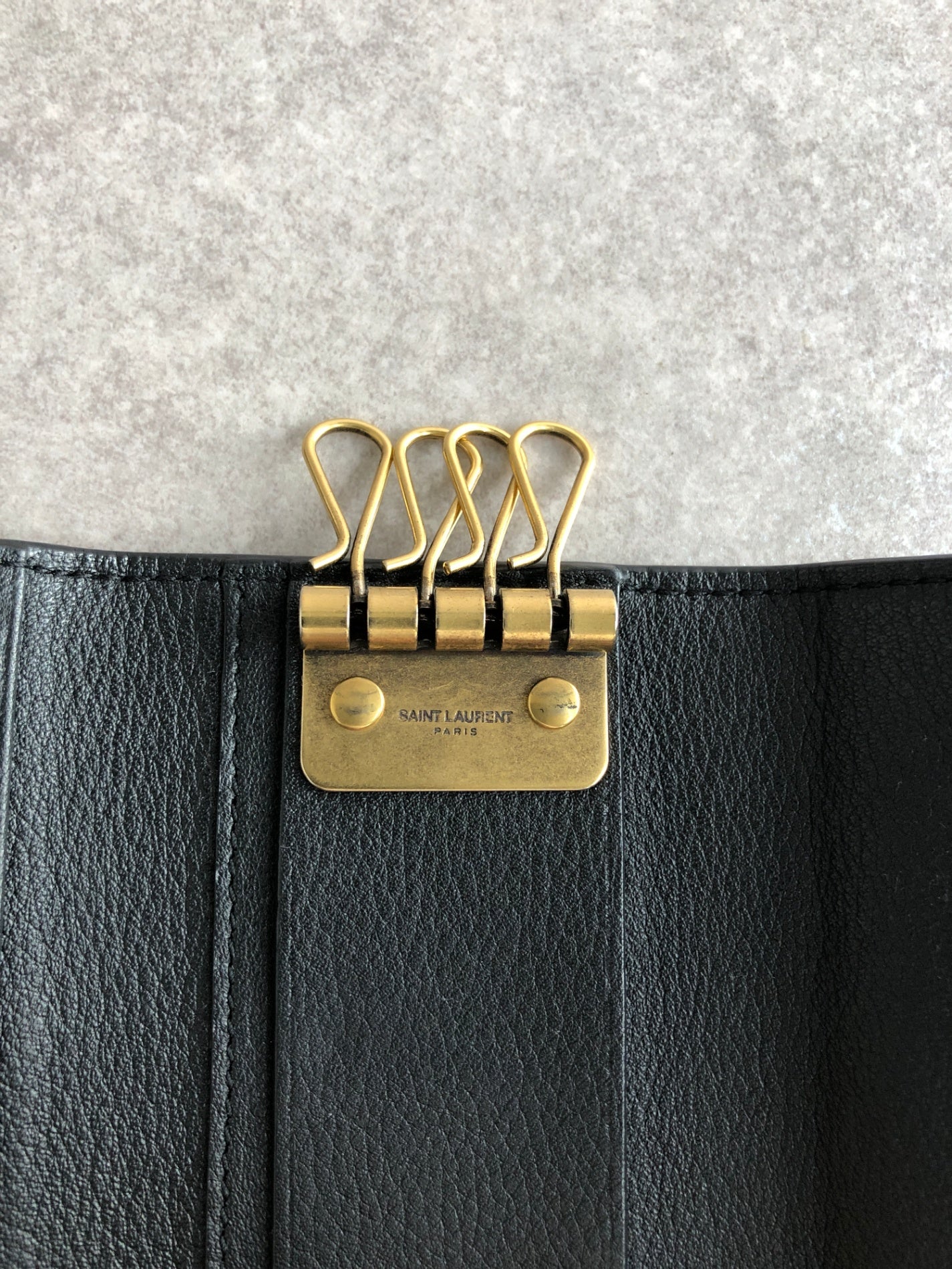 Yves Saint Laurent YSL Logo Key Case Black Vintage fjp66r