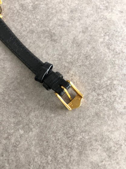 GUCCI Logo Watch Black×Gold Vintage 5b3ugy