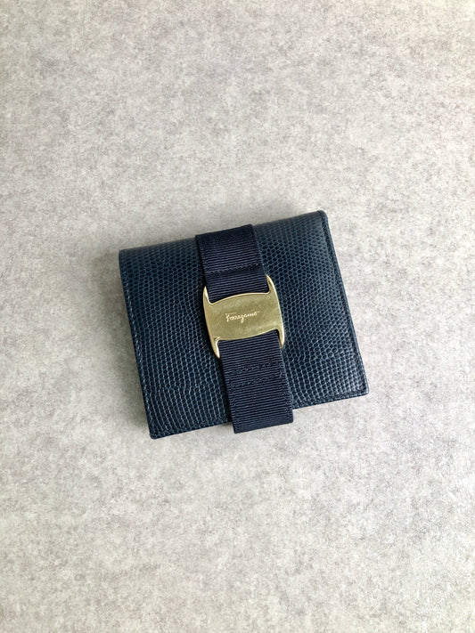 Salvatore Ferragamo Logo Folded Wallet Black Vintage bgm2d8