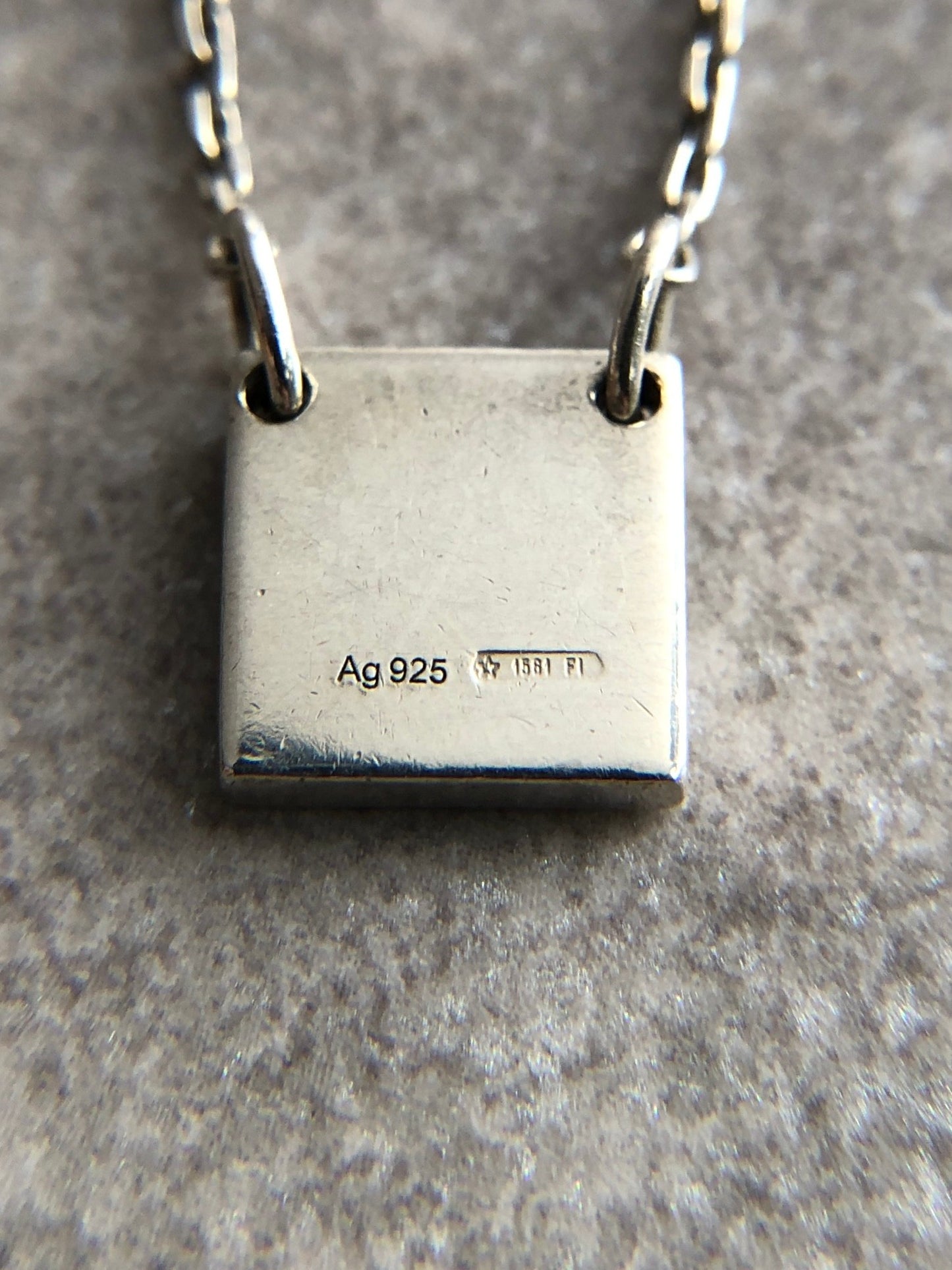 GUCCI Logo Necklace Silver Vintage kv3eda