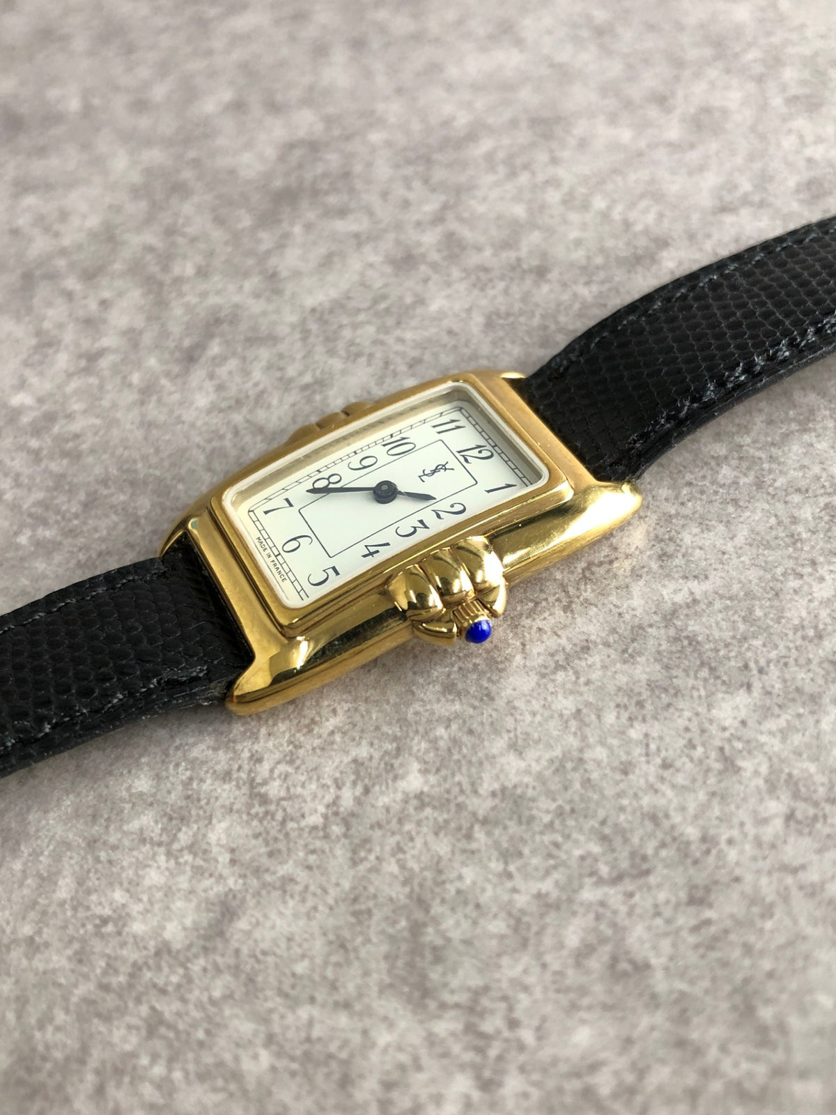 Yves Saint Laurent YSL Logo Watch Black×Gold Vintage 6utuhp
