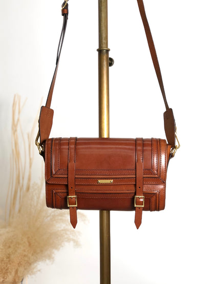 BURBERRYLogo Front Buckle Shoulder bag Brown Vintage 66nxby