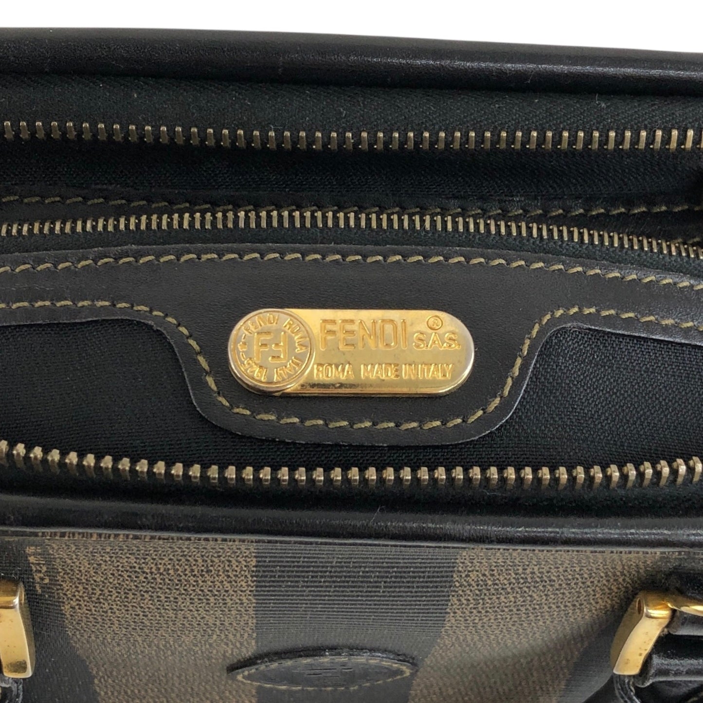 FENDI Pecan Two-way Handbag Shoulder bag Black Vintage tyz7ma