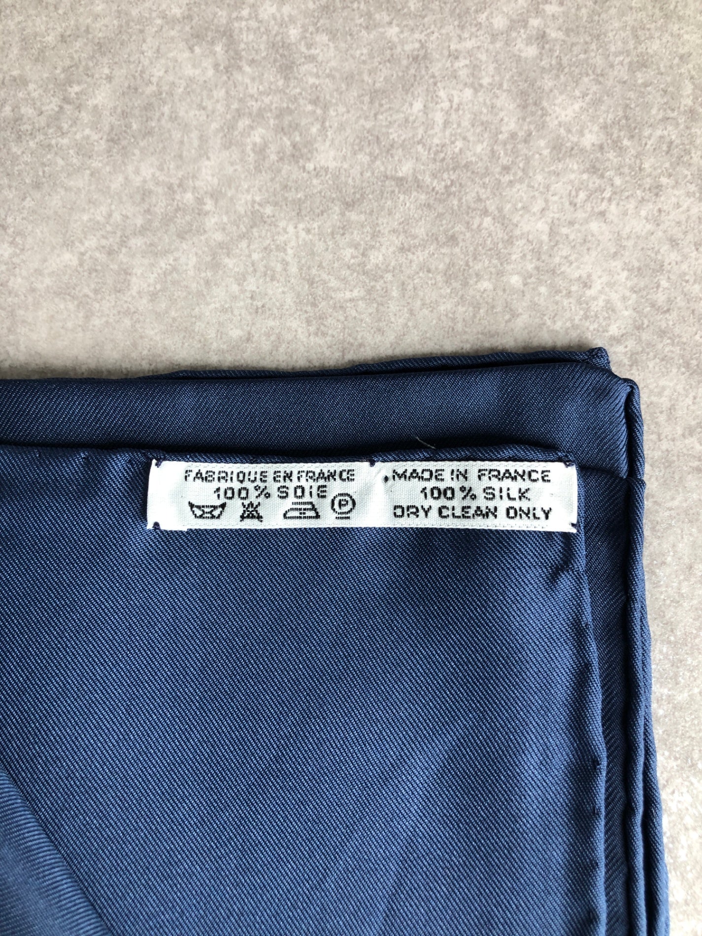 HERMES Scarf Blue×White Silk100％ Vintage izheks