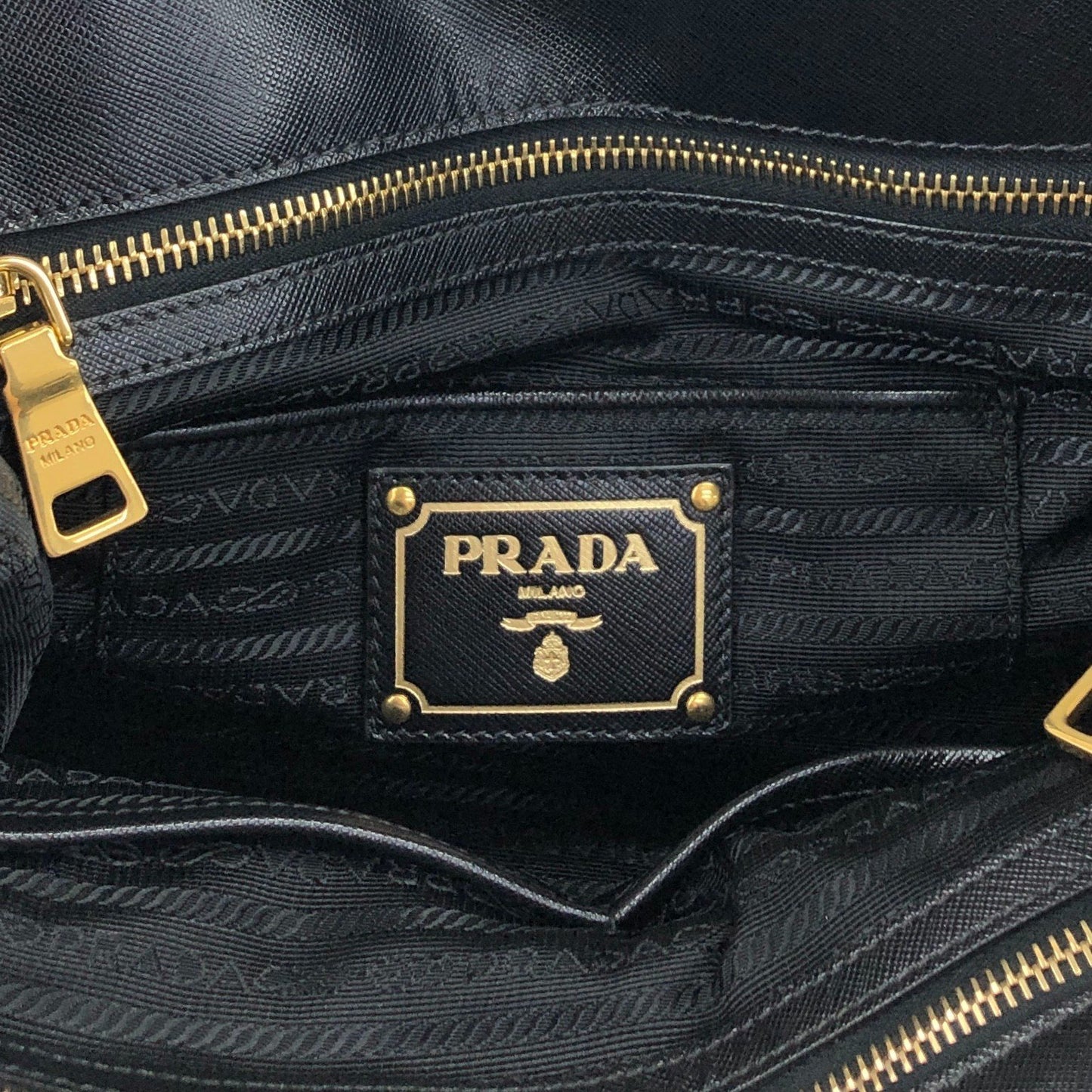 PRADA Triangle Logo Handbag White×Black Vintage xpzwfz