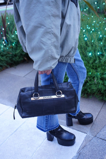 CHANEL Chocolate Bar Handbag Boston bag Black Vintage iez78z