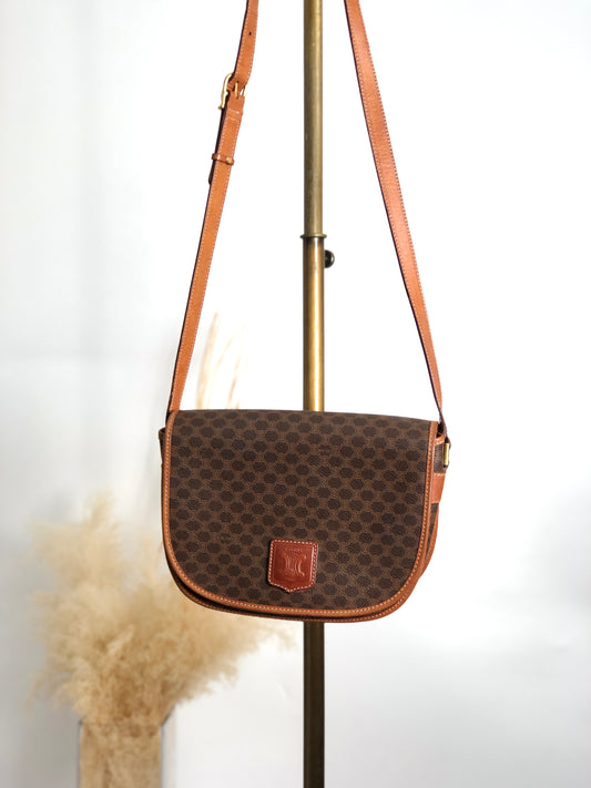 CELINE Macadam Blason Shoulder bag Brown Vintage u4f8bi