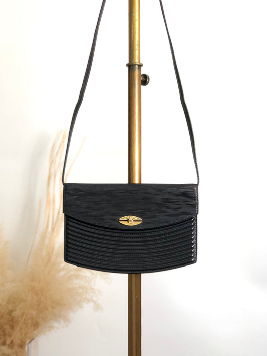 LOUIS VUITTON Epi Turn Lock Shoulder bag Black Vintage 6y7n33