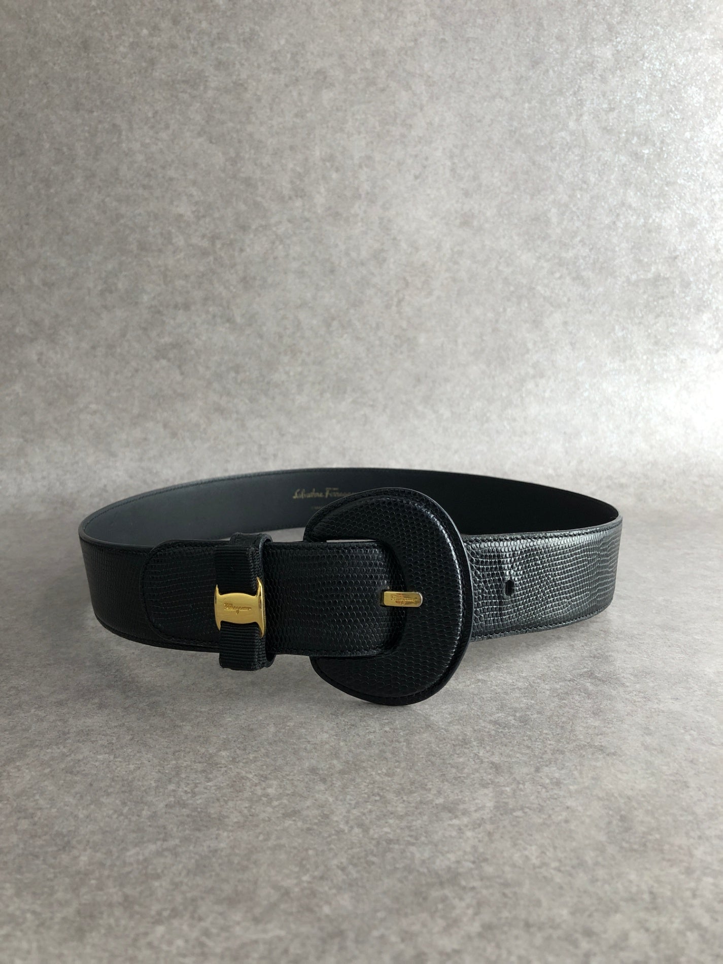 Salvatore Ferragamo Vala Ribbon Belt Black Vintage yfhukd