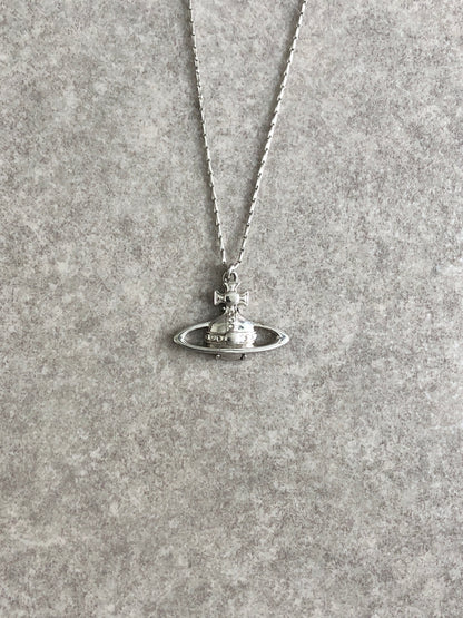 Vivienne Westwood Necklace Silver Vintage 8xtrik