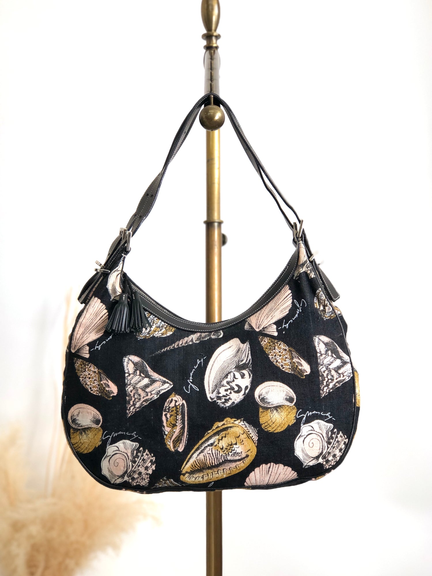 GIVENCHY 総ロゴ ボストンバッグ ヴィンテージ 36114718-1_wm.jpg