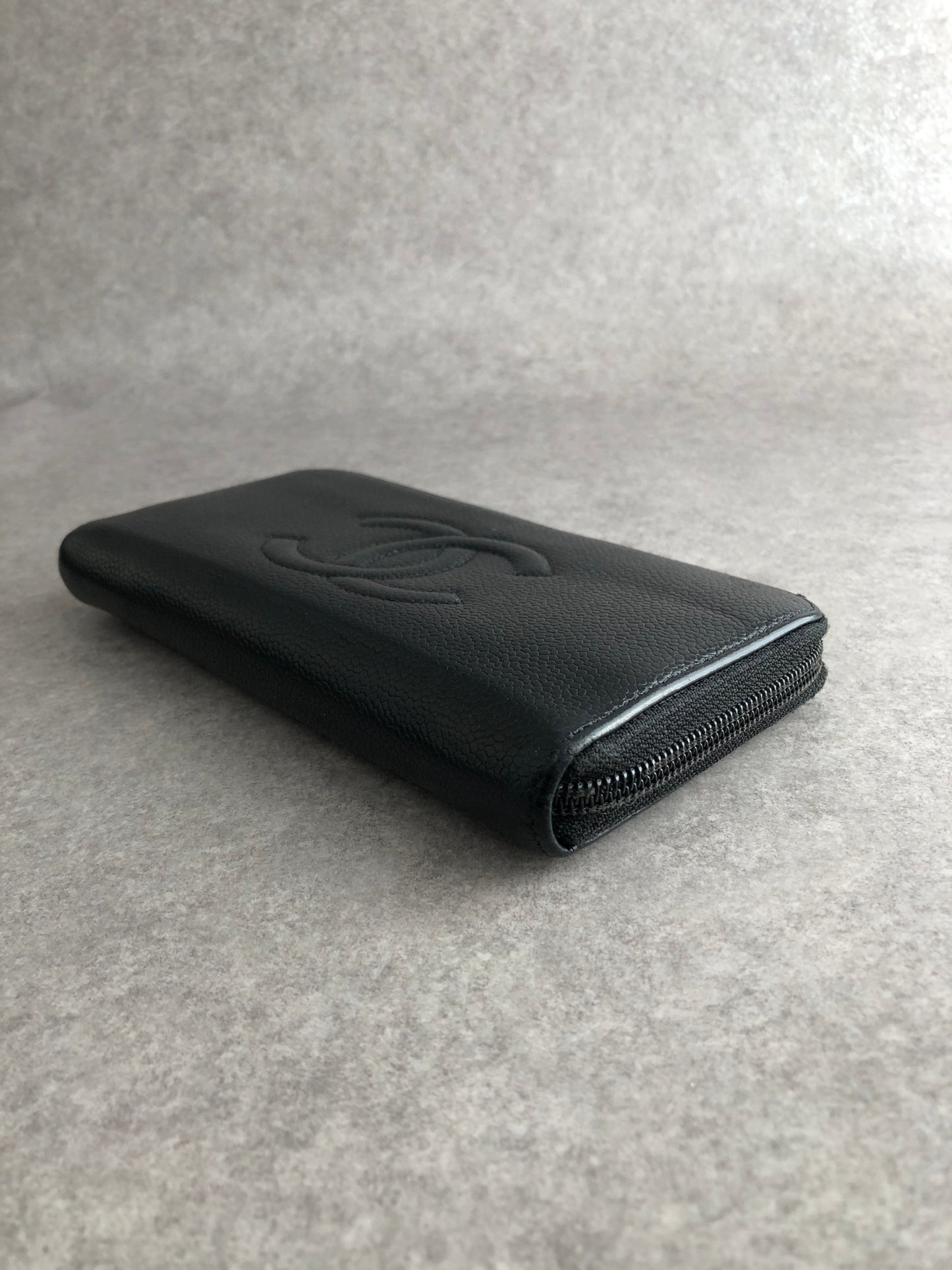 CHANEL Coco Mark Long Wallet Black Vintage cvjxwf