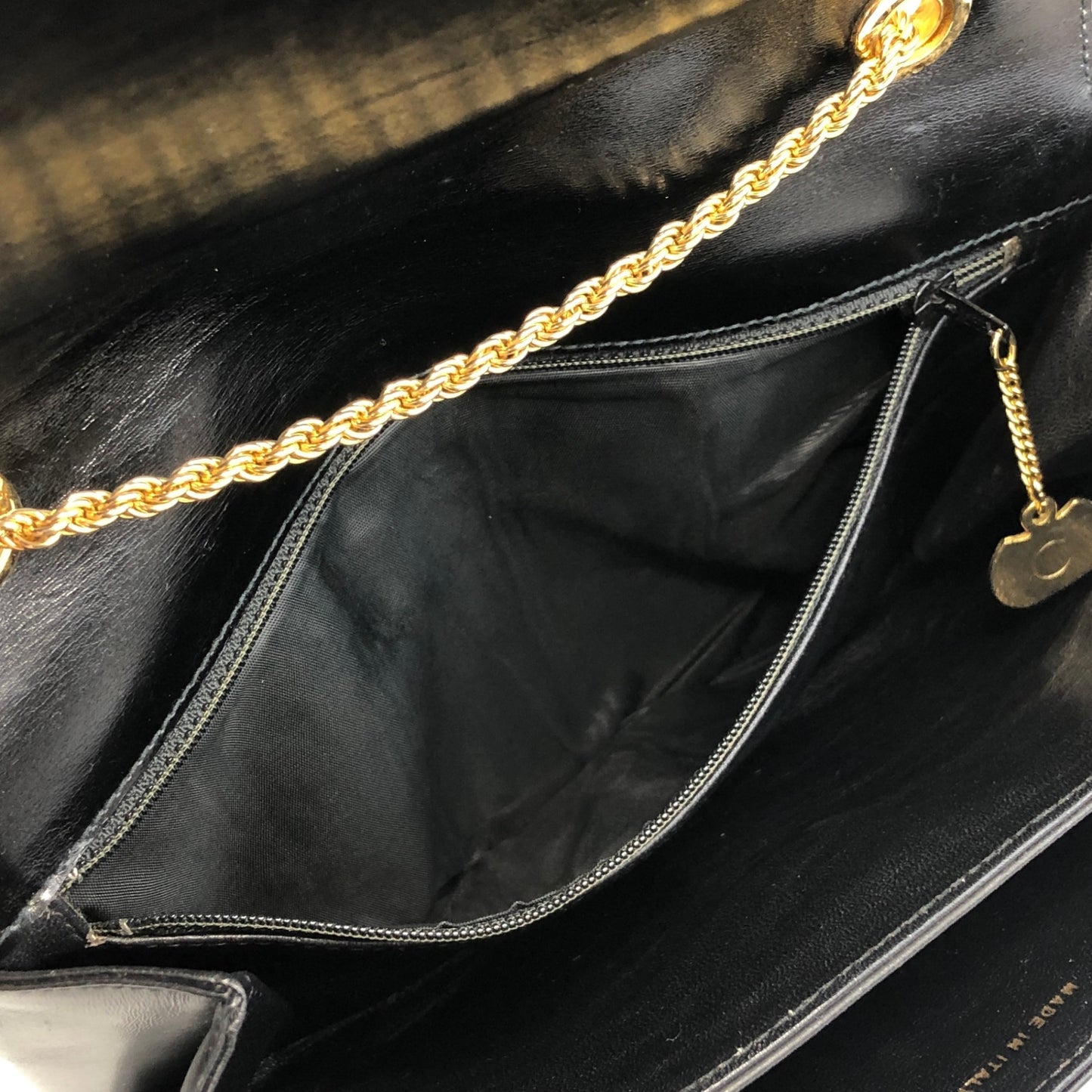 CELINE Blason Chain Shoulder bag Black Vintage 8tu6wa