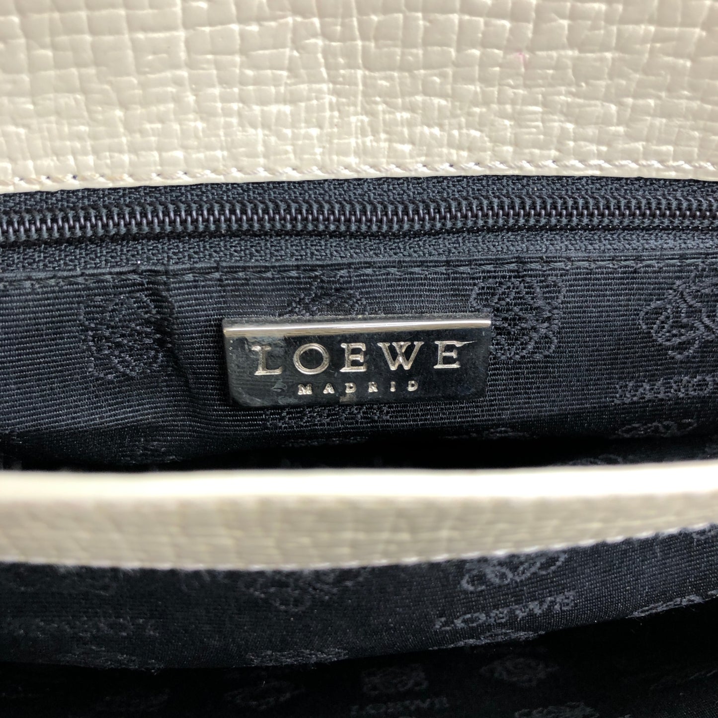 LOEWE Logo Handbag White Vintage gch7b5