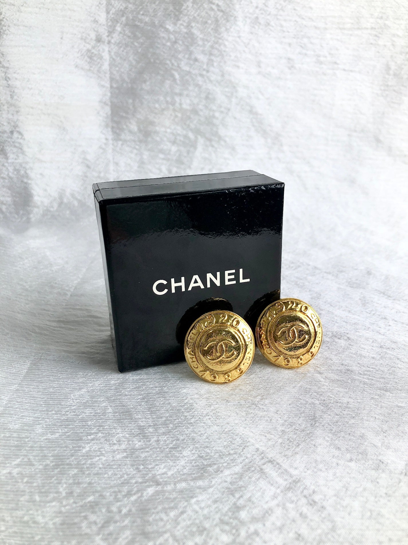 香奈兒 Coco Mark 耳環 金色 復古 4eu5u8