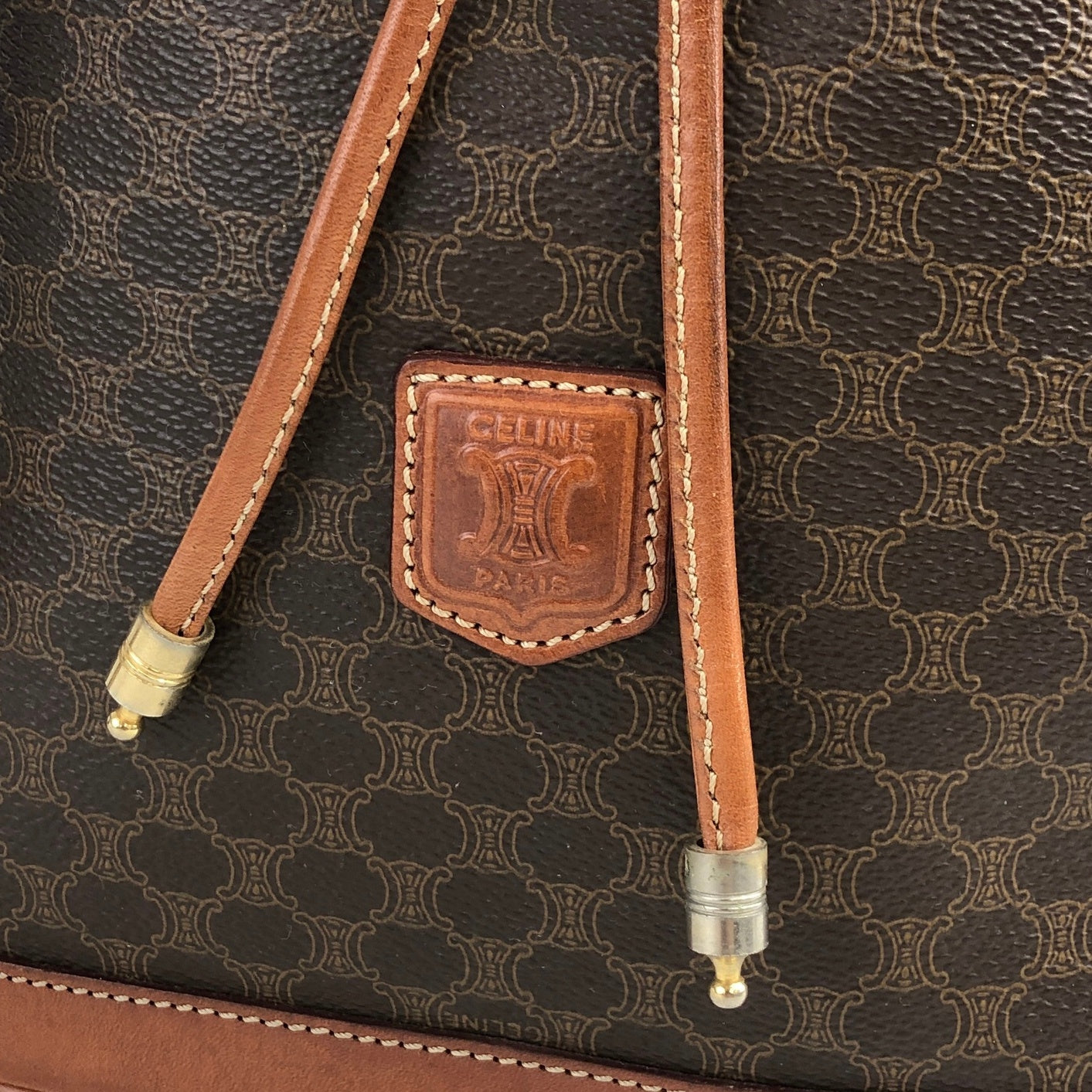 CELINE Blason  PVC Leather Drawstring Shoulder bag Brown Vintage 74e7k5